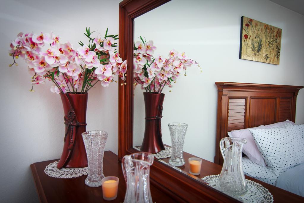 Apartment Red House Високо Экстерьер фото