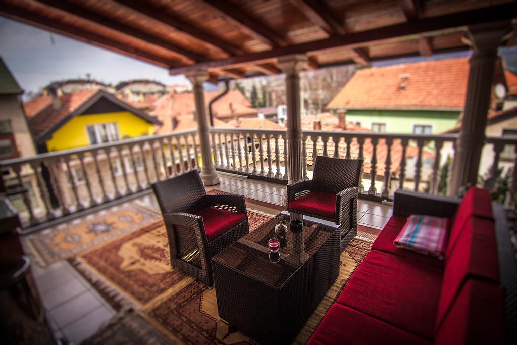 Apartment Red House Високо Экстерьер фото
